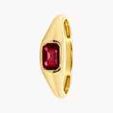 ANILLO SELLO CON RUBI EN TALLA ESMERALDA