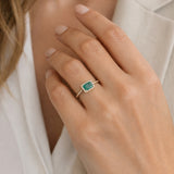 ANILLO ESMERALDA Y DIAMANTES MACIE