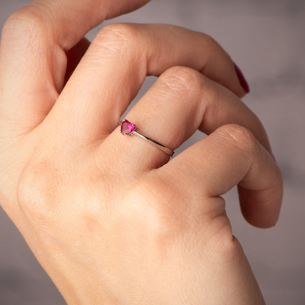 RUBY HEART RING THAMINA