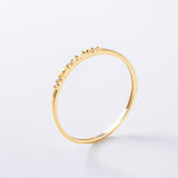 RING WITH LIVIE DIAMONDS