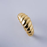 SMOOTH RING CROISSANT II