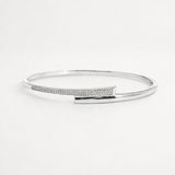 Pulseira rígida com pontas cruzadas e zircónias