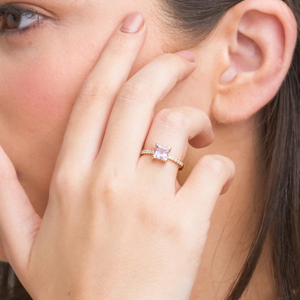 Anillo Oro 18kt con amatista y circonitas Eira