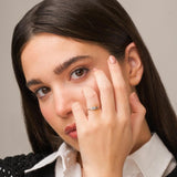 Anillo Oro blanco 18 kilates con topacios azules Agathe