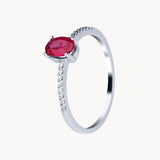 Anillo Oro blanco 18kt rubi y diamantes Maurine