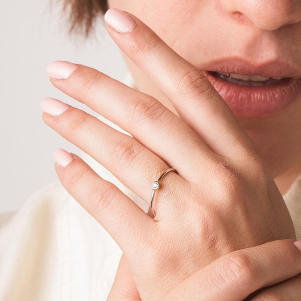 Anillo solitario Oro blanco 18kt diamantes Doriane
