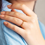 Anillo Oro 18 kilates con rubies diamantes Vitalia