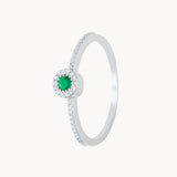 Anillo Oro blanco 18 kilates esmeralda y diamantes ursula