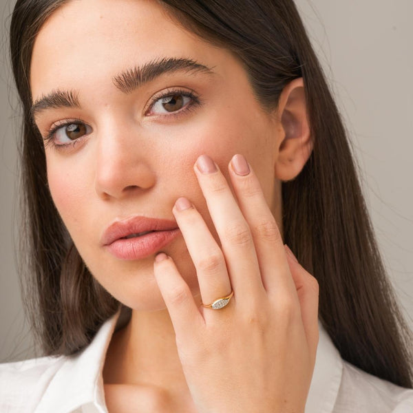 Anillo sello Oro bicolor 18 kt con diamantes Tullia