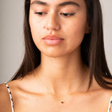 Colgante Oro 18 kilates granate Birthday Stone enero 2