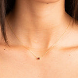 Colgante Oro 18 kt granate Birthday Stone enero