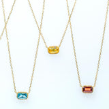 Colgante Oro 18kt granate Birthday Stone enero