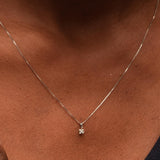 Colgante Oro blanco 18kt con diamante garras 0.05 quilates Michelle