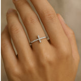 CROSS RING WITH JAZMINE DIAMONDS