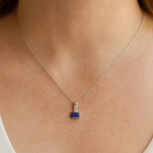 SAPPHIRE AND DIAMONDS ETNA PENDANT