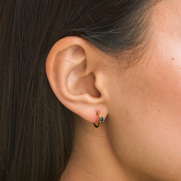 Aros Oro 18kt y zafiro Frida