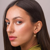 Pendientes Oro 18kt asimetricos con perlas Layna