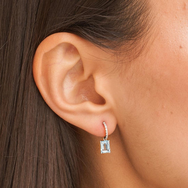 Pendientes Oro blanco 18 kilates topacio azul diamantes Mariam