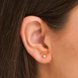 Pendientes Oro blanco 18 kilates diamante chaton 0.09 quilates Asya