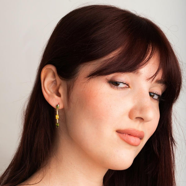 Pendientes largos Oro 18 kilates circonitas de color Mar