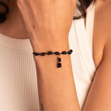 Pulsera Oro 18kt macrame con mano negra Higa