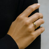 RING WITH CROISSANT III ZIRCONIA