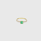 Anillo Oro 18 kilates esmeralda y circonitas Nora