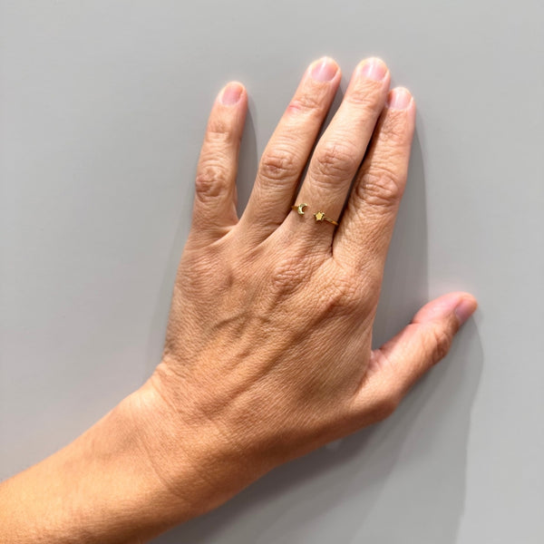 ANILLO ABIERTO LUNA Y ESTRELLA LINA