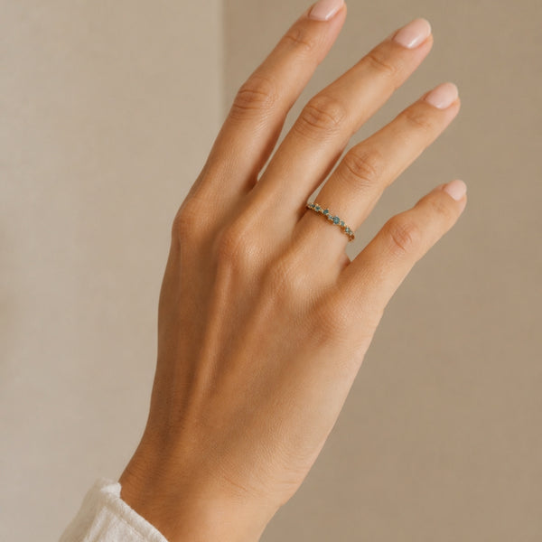 ANILLO DEGRADADO DE TOPACIOS LONDON BLUE