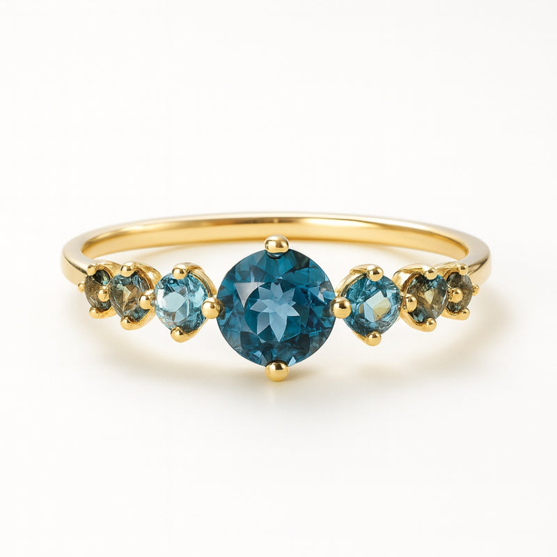 ANILLO CON TOPACIOS LONDON BLUE KIRSTIN