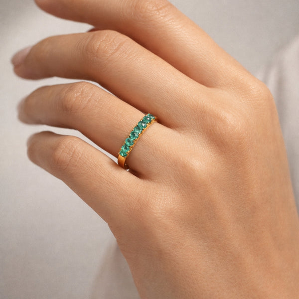 ANILLO CARRIL CON ESMERALDAS LUCIANA