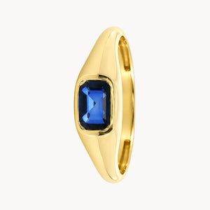 ANILLO SELLO CON ZAFIRO EN TALLA ESMERALDA