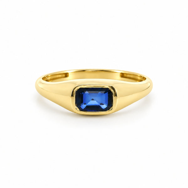 ANILLO SELLO CON ZAFIRO EN TALLA ESMERALDA