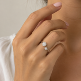 ANILLO ABIERTO DOBLE ROSETON DE DIAMANTES