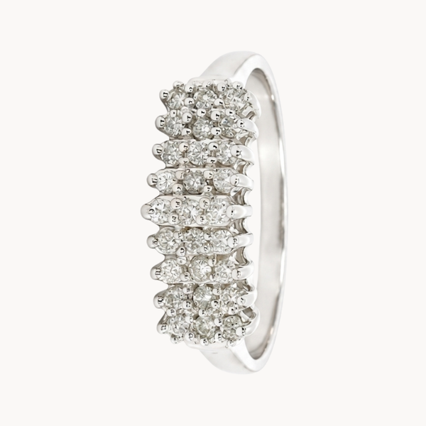ANEL ALIANÇA DE DIAMANTES EM PAVÉ