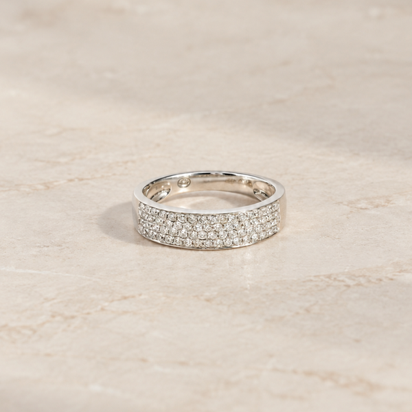 ANILLO BANDA PAVE DE DIAMANTES BRILLANTES