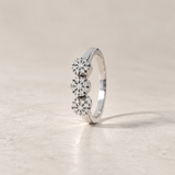 ANILLO TRES FLORES DE DIAMANTES NATURALES