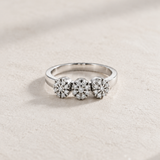 ANILLO TRES FLORES DE DIAMANTES NATURALES