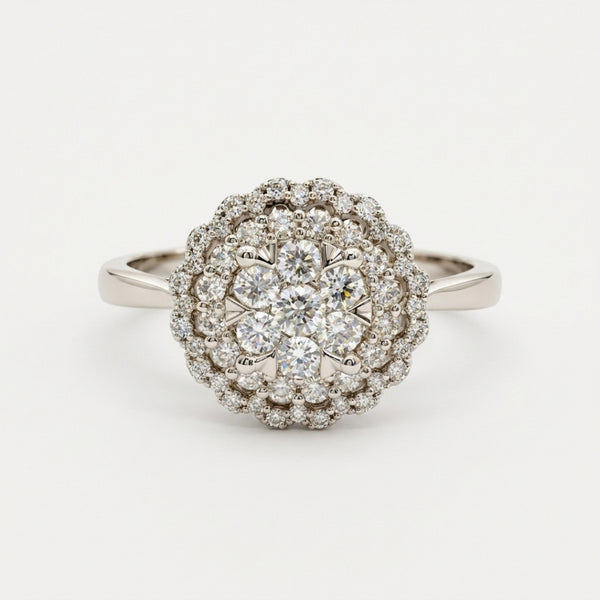 ANILLO ROSETON CON DOBLE HALO DE DIAMANTES
