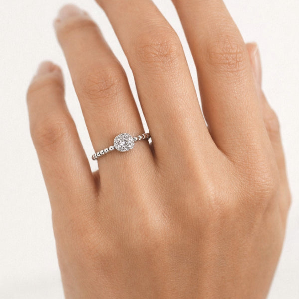 ANILLO CON DIAMANTES MERITA