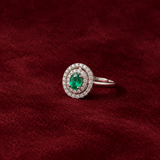 ANILLO ESMERALDA OVAL CON DOBLE HALO DE DIAMANTES
