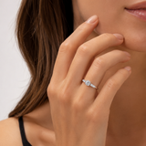 ANILLO DIAMANTE CENTRAL Y TRAPECIO II