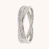 DIAMOND CROSSOVER CHANNEL-SET RING