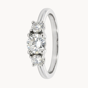 ANILLO TRES DIAMANTES EN LINEA