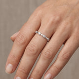 ANILLO ALIANZA CON DIAMANTES RENATA