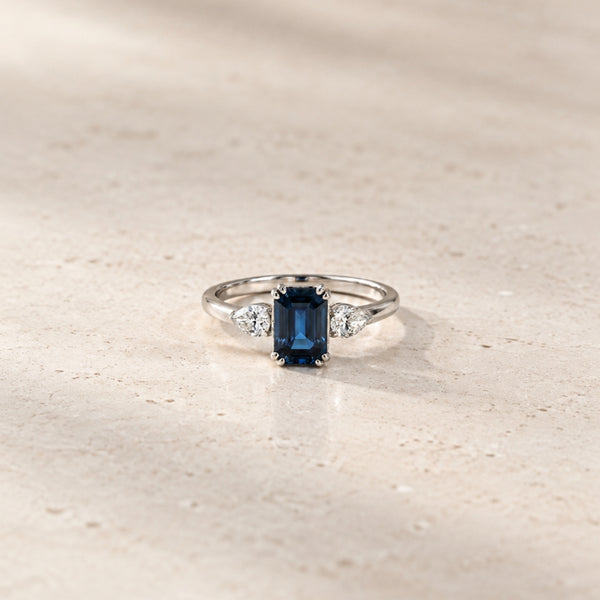 Baguette sapphire ring with diamond knob