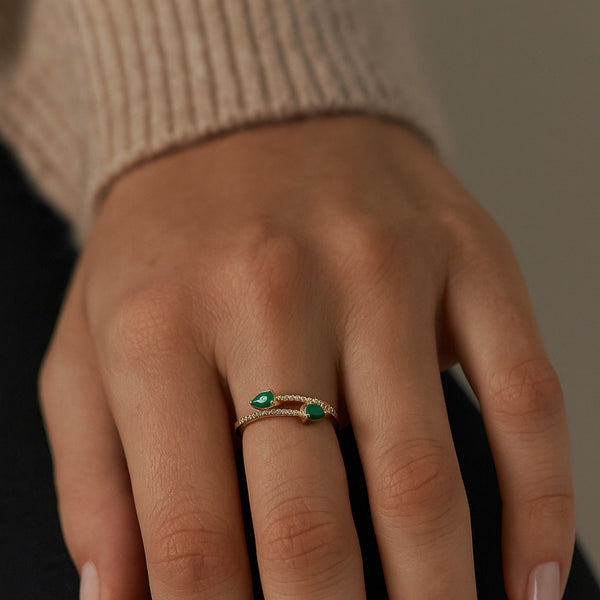 ANILLO ESMERALDAS Y DIAMANTES ROSELLA