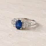 ANILLO ART DECO ZAFIRO Y RACIMO DE DIAMANTERS