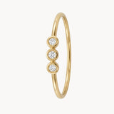 Anel trio chaton com diamantes