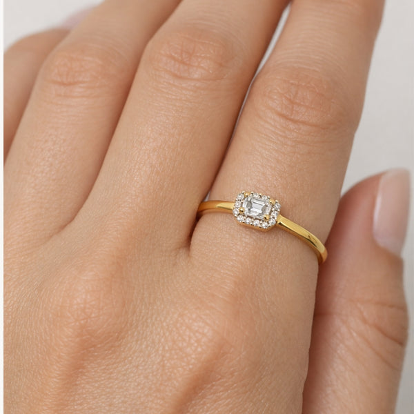 ANILLO CON DIAMANTES ANJA